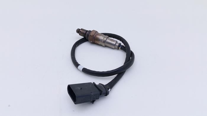 Lambda probe from a Seat Leon Sportstourer (KLF) 2.0 TDI SCR 2022