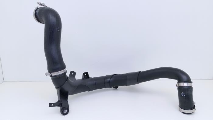 Gebrauchte Intercooler Rohr Audi TT (FV3/FVP) 2.0 TFSI 16V TTS Quattro Preis € 149,00 Mit Mehrwertsteuer angeboten von Automaterialen Ronald Morien B.V.