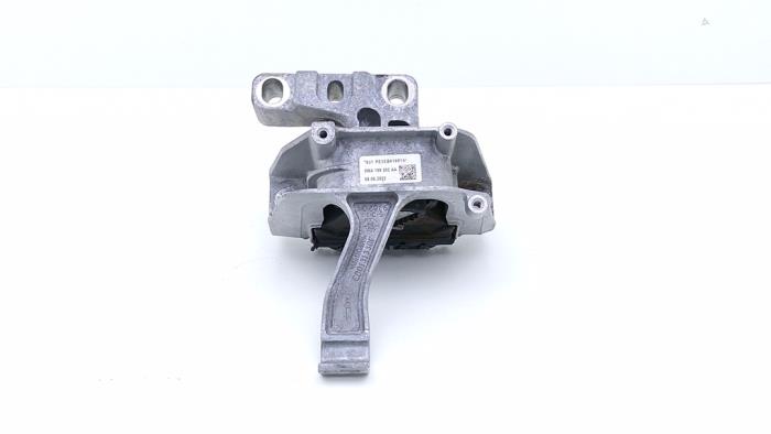 Used Engine mount Seat Leon Sportstourer (KLF) 2.0 TDI SCR Price € 65,00 Margin scheme offered by Automaterialen Ronald Morien B.V.