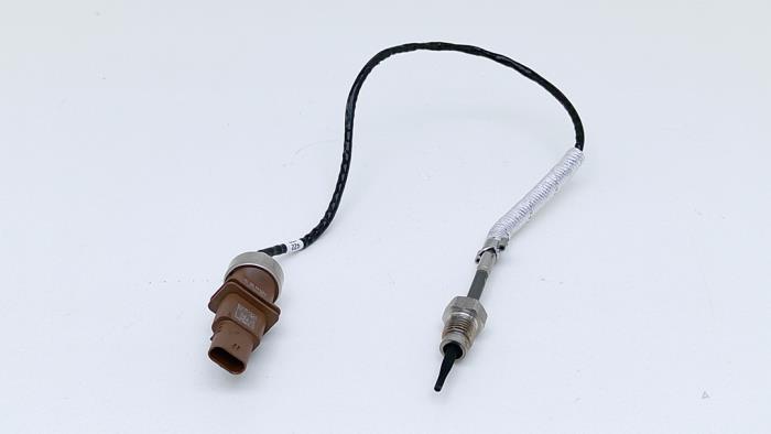 Usagé Sensor température d’échappement Audi A6 Avant (C8) 2.0 35 TDI Mild hybrid Prix € 54,99 Prix TTC proposé par Automaterialen Ronald Morien B.V.