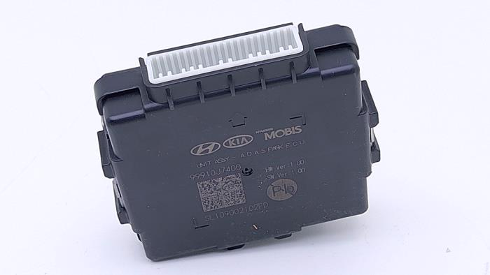 Usados Módulo PDC Kia Ceed Sportswagon (CDF) 1.5 T-GDI 16V Eco-Dynamics+ Precio € 95,00 IVA incluido ofrecido por Automaterialen Ronald Morien B.V.