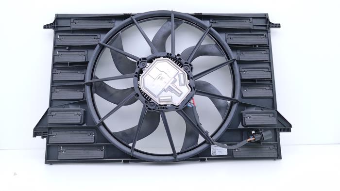 Używane Wentylator Audi e-tron (GEN) 55 quattro Cena € 393,25 Z VAT oferowane przez Automaterialen Ronald Morien B.V.