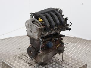 Used Engine Renault Megane II Grandtour (KM) 1.6 16V Price € 600,00 Margin scheme offered by Automaterialen Ronald Morien B.V.