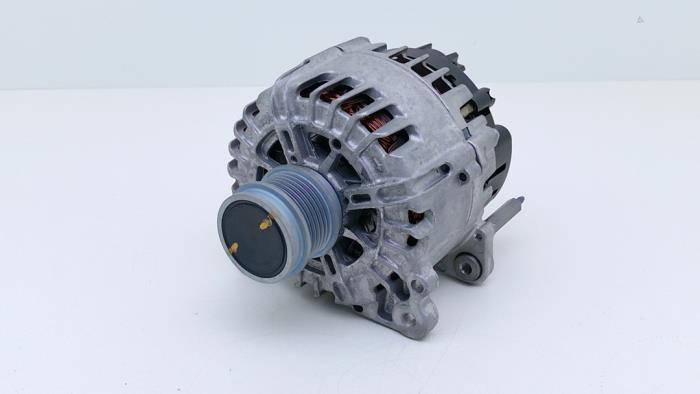 Gebrauchte Dynamo Volkswagen Tiguan (CT1) 2.0 TDI 4Motion Preis € 356,95 Mit Mehrwertsteuer angeboten von Automaterialen Ronald Morien B.V.