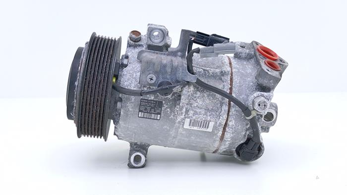Gebrauchte Klimapumpe Nissan Qashqai (J11) 1.3 DIG-T 140 16V Preis € 149,00 Margenregelung angeboten von Automaterialen Ronald Morien B.V.