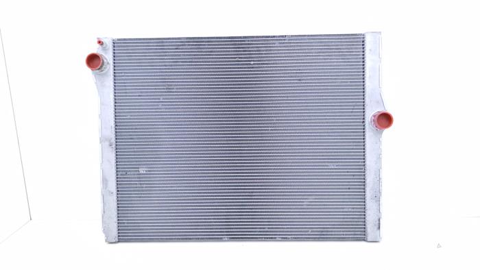 Usagé Radiateur BMW M6 (F13) 4.4 V8 32V TwinPower Turbo Prix € 225,00 Règlement à la marge proposé par Automaterialen Ronald Morien B.V.
