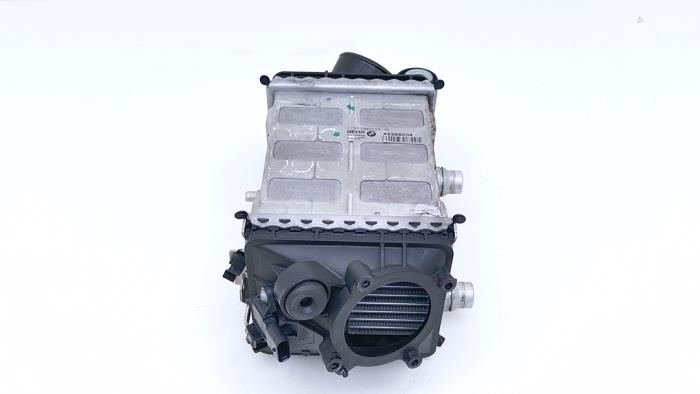 Usados Intercooler BMW M6 (F13) 4.4 V8 32V TwinPower Turbo Precio € 195,00 Norma de margen ofrecido por Automaterialen Ronald Morien B.V.
