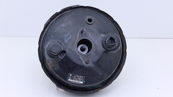Usagé Servo frein Porsche Cayenne (9PA) 4.5 S V8 32V Prix € 125,00 Règlement à la marge proposé par Automaterialen Ronald Morien B.V.
