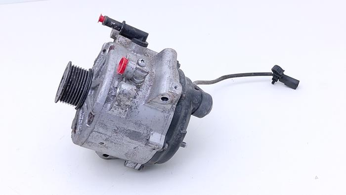 Gebrauchte Dynamo Porsche Cayenne (9PA) 4.5 S V8 32V Preis € 195,00 Margenregelung angeboten von Automaterialen Ronald Morien B.V.