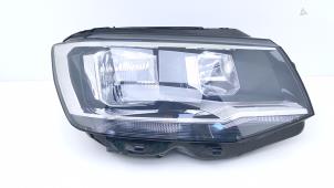 Używane Reflektor prawy Volkswagen Transporter/Caravelle T6 2.0 TDI 204 4Motion Cena € 175,00 Z VAT oferowane przez Automaterialen Ronald Morien B.V.