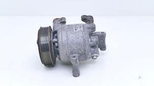 Usagé Pompe clim Peugeot 108 1.0 12V VVT-i Prix € 85,00 Prix TTC proposé par Automaterialen Ronald Morien B.V.