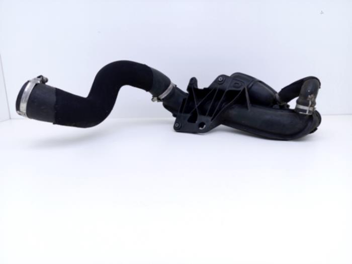 Usagé Tube intercooler Audi Q5 (8RB) 2.0 TFSI 16V Quattro Prix € 39,00 Règlement à la marge proposé par Automaterialen Ronald Morien B.V.