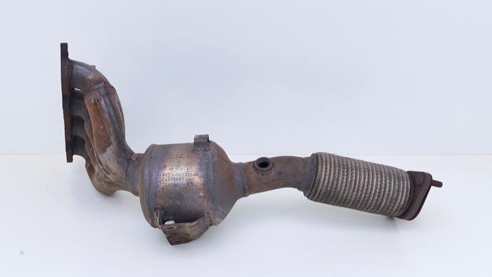 Usagé Catalyseur Ford Fiesta 6 (JA8) 1.25 16V Prix € 195,00 Règlement à la marge proposé par Automaterialen Ronald Morien B.V.