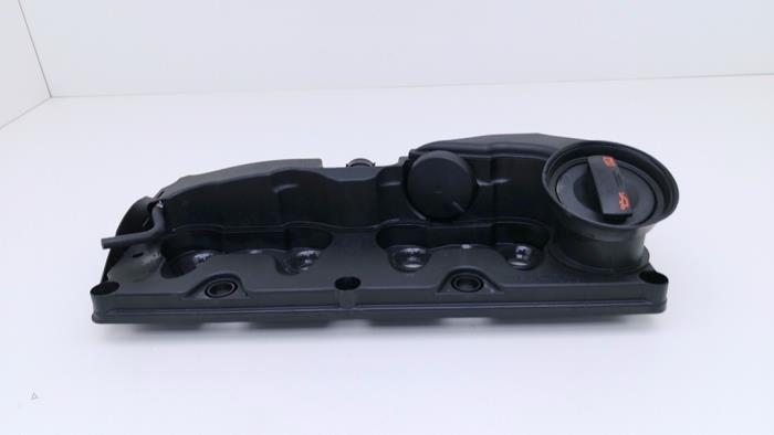 Gebrauchte Ventildeckel Audi A4 Avant (B8) 2.0 TDI 16V Preis € 65,00 Margenregelung angeboten von Automaterialen Ronald Morien B.V.