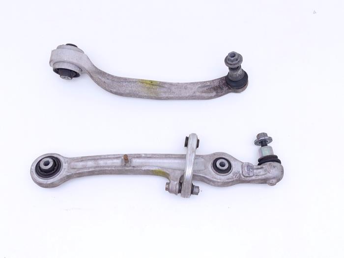 Gebrauchte Querlenker Set Audi A6 Avant (C6) 4.2 V8 40V FSI Quattro Preis € 49,00 Margenregelung angeboten von Automaterialen Ronald Morien B.V.