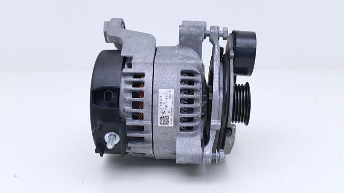 Usagé Dynamo BMW X1 (F48) sDrive 20i 2.0 16V Twin Power Turbo Prix € 65,00 Prix TTC proposé par Automaterialen Ronald Morien B.V.