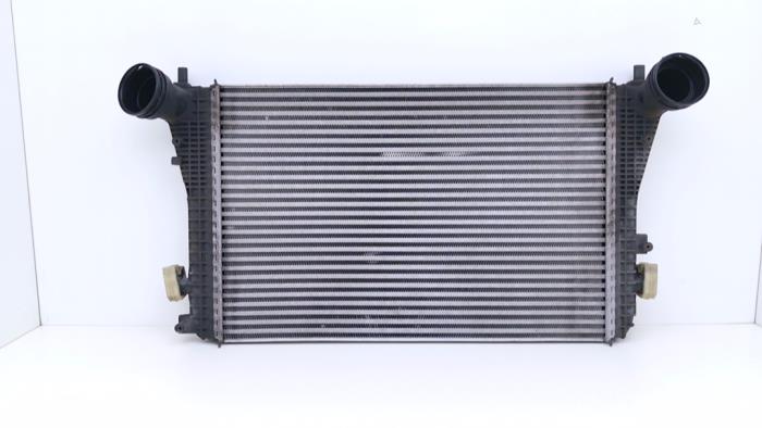 Used Intercooler Volkswagen Tiguan (5N1/2) 1.4 TSI 16V Price € 39,00 Margin scheme offered by Automaterialen Ronald Morien B.V.