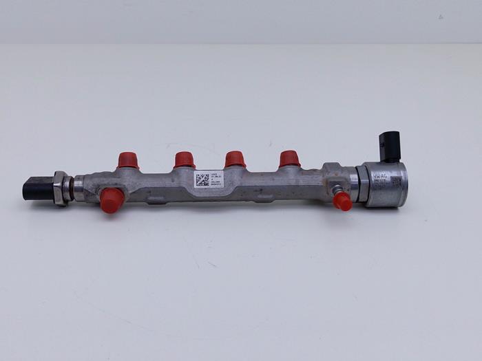 Used Fuel distributor Audi S8 (D4) 4.0 Plus V8 TFSI 32V Price € 55,00 Margin scheme offered by Automaterialen Ronald Morien B.V.