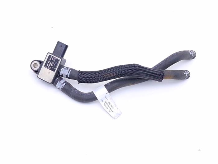 Begagnade Partikelfiltersensor Mercedes A (177.0) 1.3 A-250 e Turbo 16V Pris € 25,00 Marginaltabell erbjuds av Automaterialen Ronald Morien B.V.