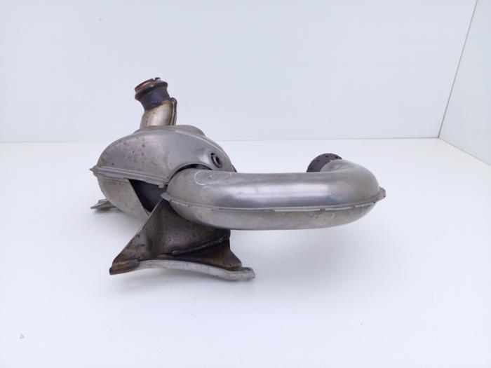 Usagé Catalyseur Peugeot Expert (V1/VA/VB/VE/VF/VT/VY) 2.0 Blue HDi 180 16V Prix € 235,95 Prix TTC proposé par Automaterialen Ronald Morien B.V.