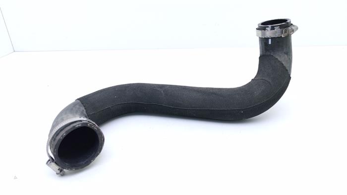 Gebrauchte Intercooler Schlauch Audi A4 Avant (B9) 2.0 TFSI 16V Preis € 48,40 Mit Mehrwertsteuer angeboten von Automaterialen Ronald Morien B.V.