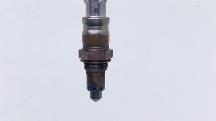 Lambda probe from a Volkswagen Golf VIII (CD1) 1.5 eTSI 16V 2024