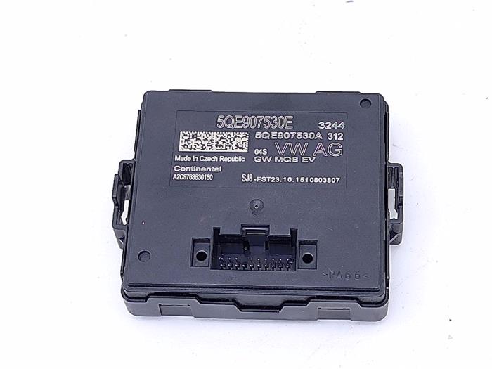 Usados Módulo Gateway Audi A3 Sportback (8VA/8VF) 1.4 TFSI 16V e-tron Precio € 49,00 Norma de margen ofrecido por Automaterialen Ronald Morien B.V.