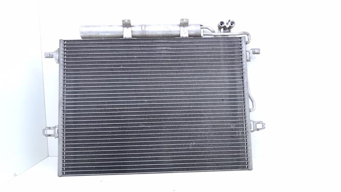 Gebrauchte Klima Kondensor Mercedes CLS (C219) 500 5.0 V8 24V Preis € 55,00 Margenregelung angeboten von Automaterialen Ronald Morien B.V.