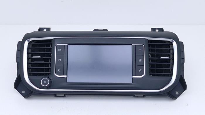 Begagnade Innerdisplay Peugeot Expert (V1/VA/VB/VE/VF/VT/VY) 2.0 Blue HDi 180 16V Pris € 275,00 Inklusive moms erbjuds av Automaterialen Ronald Morien B.V.