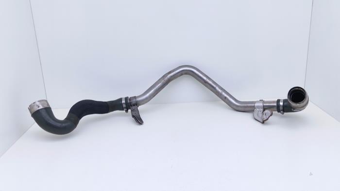Gebrauchte Intercooler Rohr Opel Movano 2.3 CDTi Biturbo 16V FWD Preis € 235,95 Mit Mehrwertsteuer angeboten von Automaterialen Ronald Morien B.V.