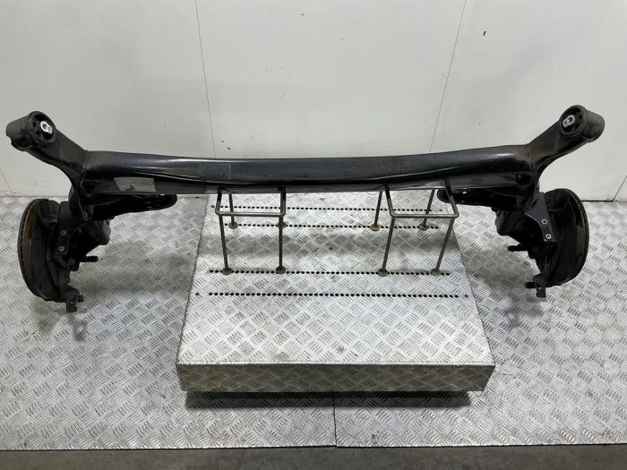 Gebrauchte Hinterachse Vorderradantrieb Nissan Qashqai (J12) 1.3 DIG-T 150 16V Preis € 794,99 Mit Mehrwertsteuer angeboten von Automaterialen Ronald Morien B.V.