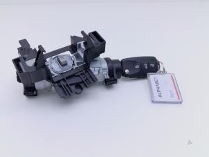 Used Ignition lock + key Volkswagen Up! (121) 1.0 MPI 12V Price € 42,35 Inclusive VAT offered by Automaterialen Ronald Morien B.V.