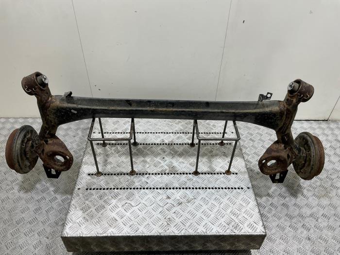 Usagé Train arrière complet Skoda Fabia III Combi (NJ5) 1.4 TDI 16V 90 Greentech Prix € 175,00 Règlement à la marge proposé par Automaterialen Ronald Morien B.V.