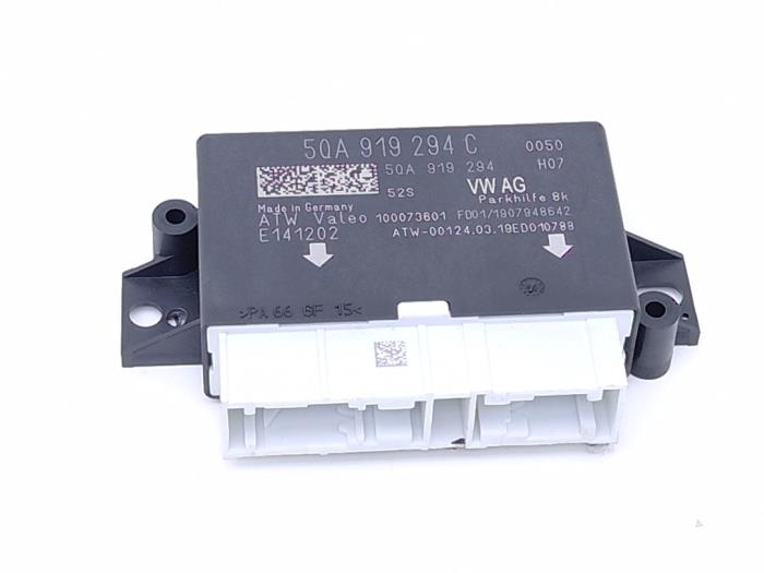 Usados Módulo PDC Audi RS 3 Sportback (8VA/8VF) 2.5 TFSI 20V Quattro Precio € 35,00 Norma de margen ofrecido por Automaterialen Ronald Morien B.V.