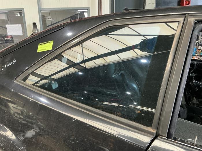 Usados Ventanilla triangular derecha detrás Volkswagen Corrado 2.0 Precio € 95,00 Norma de margen ofrecido por Automaterialen Ronald Morien B.V.
