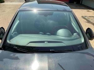 Begagnade Framruta Seat Ibiza IV SC (6J1) 1.0 EcoTSI 12V Pris € 125,00 Marginaltabell erbjuds av Automaterialen Ronald Morien B.V.