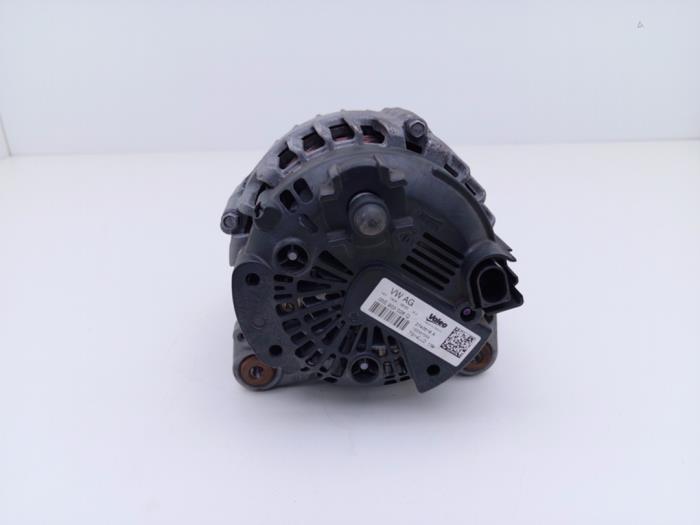 Gebrauchte Dynamo Audi A1 Sportback (GBA) 1.0 25 TFSI 12V Preis € 45,00 Mit Mehrwertsteuer angeboten von Automaterialen Ronald Morien B.V.