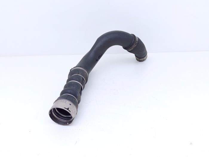 Intercooler Rohr van een BMW 2 serie Active Tourer (F45) 220i 2.0 TwinPower Turbo 16V 2015