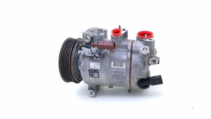 Gebrauchte Klimapumpe Volkswagen Polo VI (AW1) 1.0 MPI 12V Preis € 75,00 Margenregelung angeboten von Automaterialen Ronald Morien B.V.