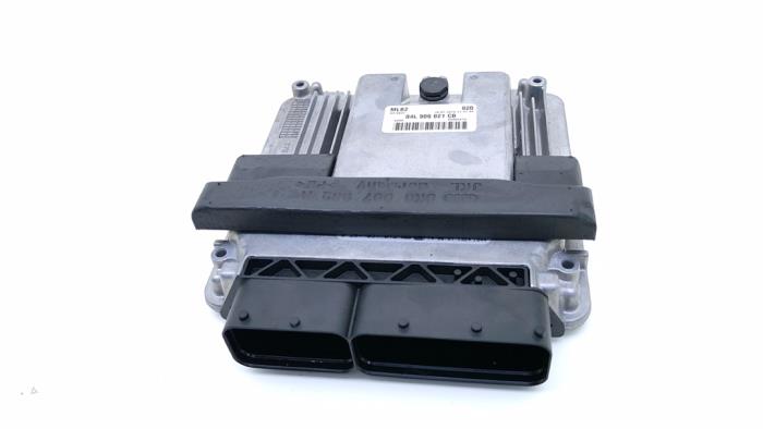 Used Engine management computer Audi A4 Avant (B8) 2.0 TDI 16V Price € 125,00 Margin scheme offered by Automaterialen Ronald Morien B.V.