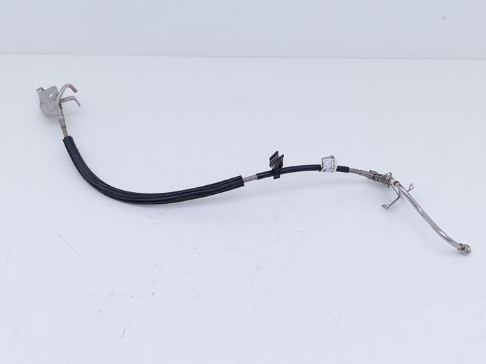 Usagé Conduit (divers) Mercedes C Estate (S205) C-180 1.6 16V BlueEfficiency Prix € 45,00 Règlement à la marge proposé par Automaterialen Ronald Morien B.V.
