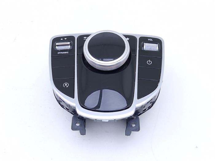 Used On-board computer controller Mercedes C Estate (S205) C-180 1.6 16V BlueEfficiency Price € 59,00 Margin scheme offered by Automaterialen Ronald Morien B.V.