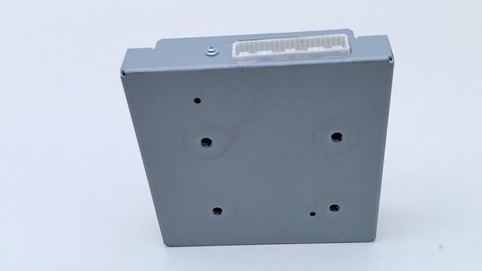 Modul kamery z Renault Captur II (RJB) 1.6 E-Tech 145 2025