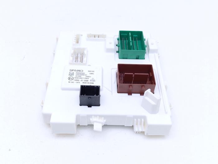 Used Body control computer Volvo EX30 Twin Motor Performance 69 kWh Price € 275,00 Margin scheme offered by Automaterialen Ronald Morien B.V.