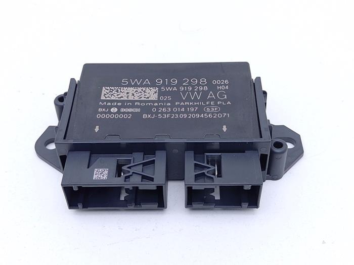 Usados Módulo PDC Seat Leon (KLB) 1.0 TSI 12V Precio € 48,99 IVA incluido ofrecido por Automaterialen Ronald Morien B.V.
