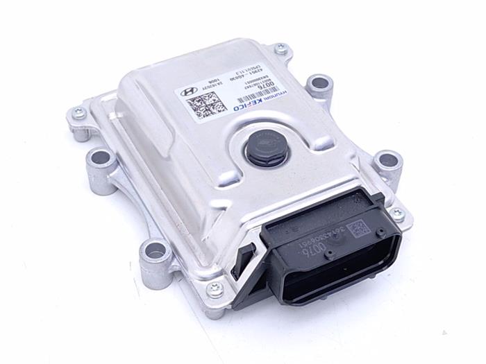 Used Automatic gearbox computer Hyundai Tucson (NX) 1.6 T-GDI Hybrid 48V Price € 225,00 Margin scheme offered by Automaterialen Ronald Morien B.V.