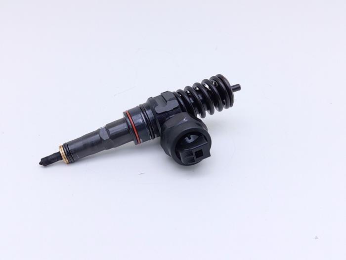 Usagé Injecteurs Volkswagen Lupo (6X1) 1.2 TDI 3L Prix € 40,00 Règlement à la marge proposé par Automaterialen Ronald Morien B.V.