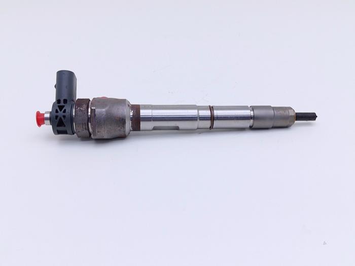 Usagé Injecteurs Volkswagen Passat (3G2) 2.0 TDI 16V 150 4Motion Prix € 25,00 Règlement à la marge proposé par Automaterialen Ronald Morien B.V.