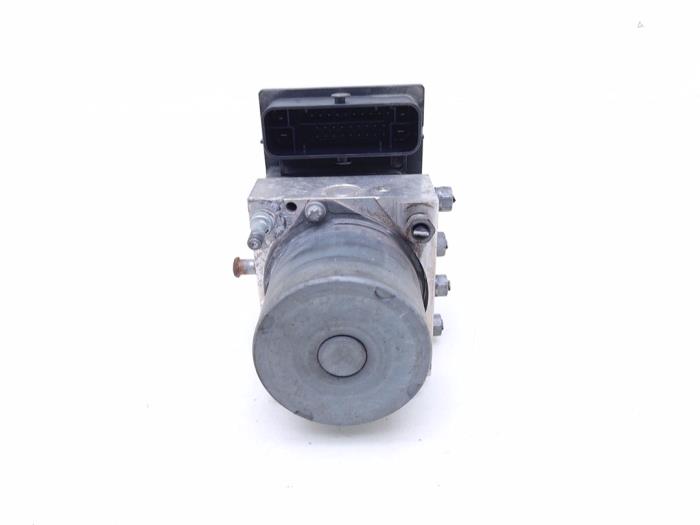 Gebrauchte ABS Pumpe Citroen Berlingo 1.6 VTi 95 16V Preis € 225,00 Margenregelung angeboten von Automaterialen Ronald Morien B.V.