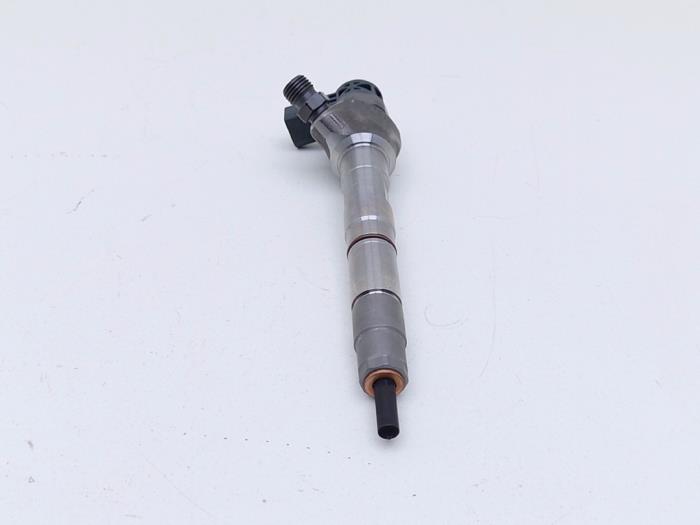 Usagé Injecteurs Skoda Rapid Spaceback 1.6 TDI 16V Prix € 125,00 Règlement à la marge proposé par Automaterialen Ronald Morien B.V.